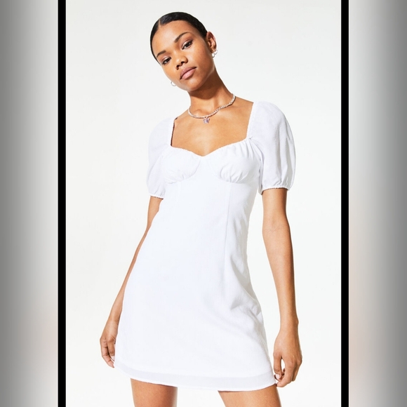 Divided Dresses & Skirts - Divided White Sheath Mini Dress with Puff Sleeves